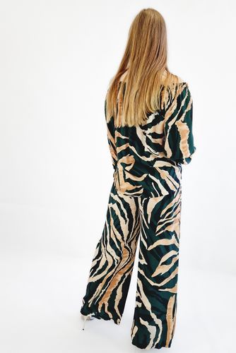 Komplet Spodni i Hiszpanki Zeberka Zielono Beżowy UNI na Arena.pl