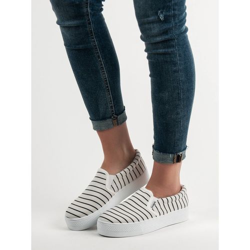 Białe Slipony W Paski r.36 na Arena.pl