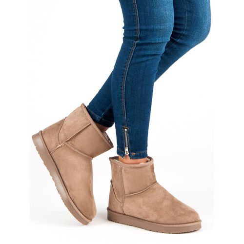 Wsuwane śniegowce r.39 na Arena.pl