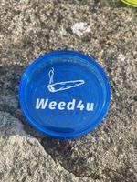 Młynek do suszu Weed4u Plastikowy Niebieski 63mm