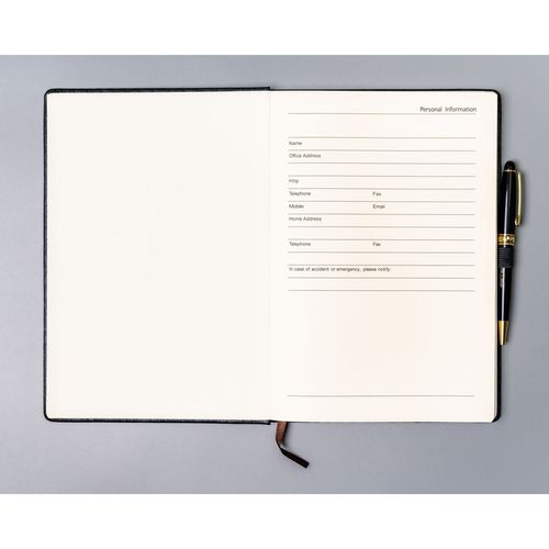 notes w formacie b5 w szarym kolorze, zadrukowany w kropki i na Arena.pl