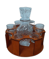 karafka + kieliszki OKRĄGŁY STÓŁ