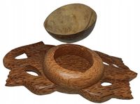 Popielniczka Drewniana Lakierowana z Przykrywką