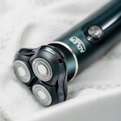 Golarka męska 3 w 1 - USB + Etui na Arena.pl