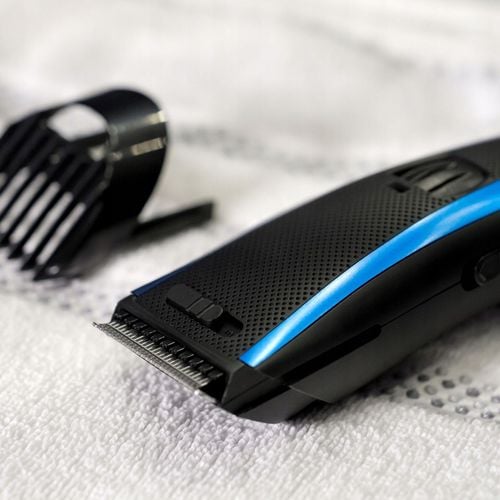 MASZYNKA DO STRZYŻENIA WŁOSÓW I ZAROSTU STRZYŻARKA ELDOM MG11U USB na Arena.pl