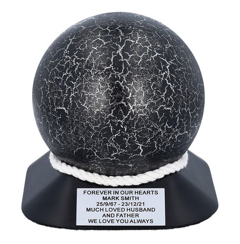 Średniej wielkości urna na część prochów,  Tablica pamiątkowa Tak na Arena.pl