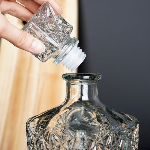 Karafka do whisky szklana 830 ml na Arena.pl