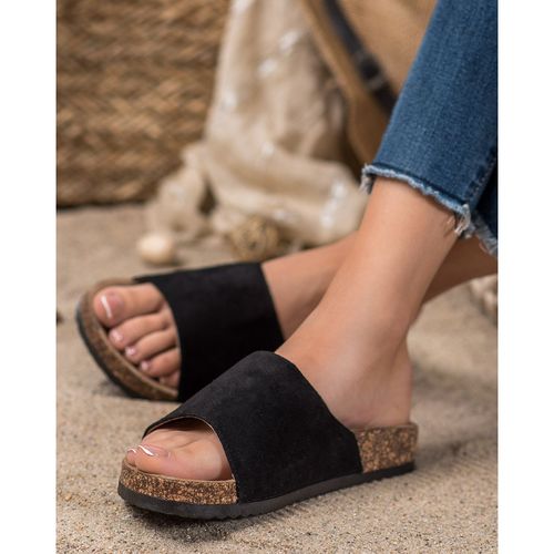 Czarne Klapki Na Platformie r.38 na Arena.pl