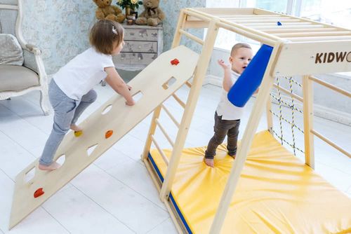 ścianka wspinaczkowa dla piramidy na Arena.pl