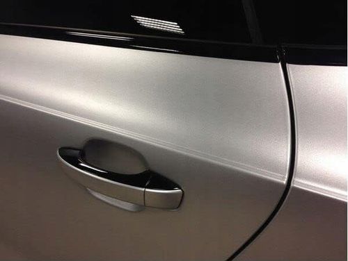 FOLIA SAMOCHODOWA CHROM MAT PERŁA SREBRNA SATYNA 50x152cm SAMOPRZYLEPNA na Arena.pl