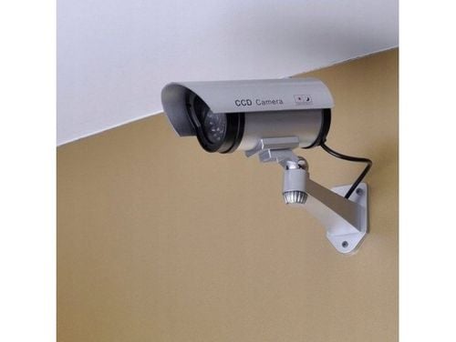 Kamera atrapa led monitoring zewnętrzna ścienna z diodą migająca srebrny na Arena.pl