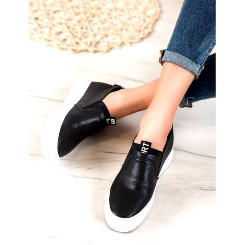 Czarne Buty Slip On r.39 na Arena.pl
