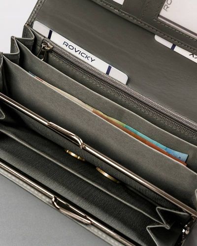 elegancki, podłużny portfel damski z klapą na zatrzask - cavaldi na Arena.pl