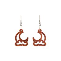 Kolczyki drewniane, drewno padouk, bigle ze stali chirurgicznej