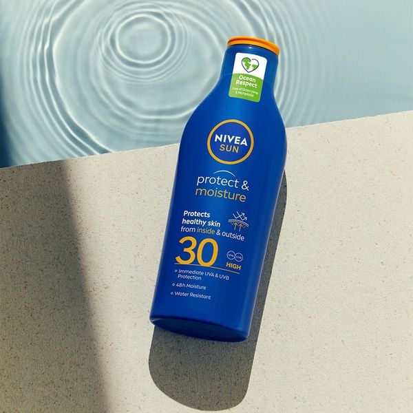 NIVEA SUN WODOODPORNY NAWILŻAJĄCY BALSAM DO OPALANIA SPF 30 200ML zdjęcie 3
