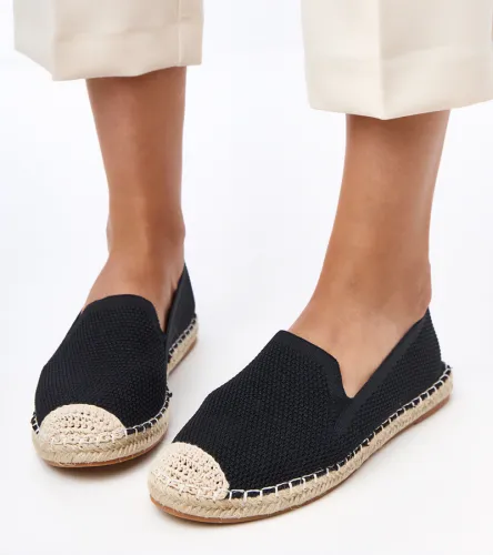 Czarne espadryle na platformie Luna 38 na Arena.pl