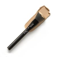 Avon True Płaski pędzel do podkładu nr 102