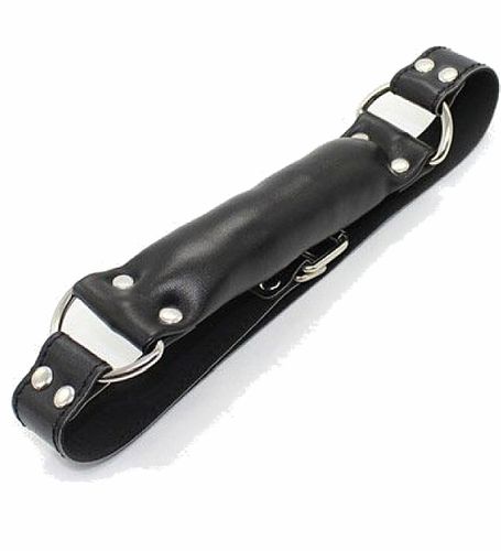 Miękki knebel ze sprzączką na Arena.pl