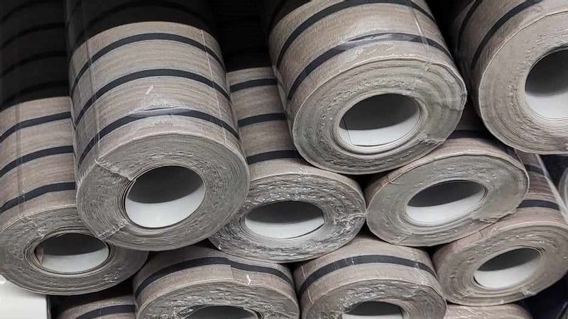 TAPETA JAK DĘBOWE LAMELE LISTEWKI DREWNIANY PANEL zdjęcie 4