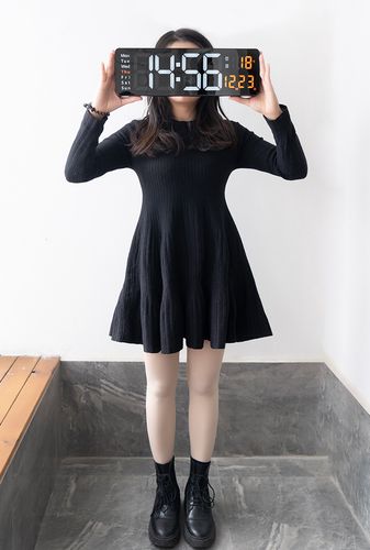 Zegar cyfrowy ścienny na Arena.pl