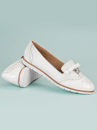 BIAŁE MOKASYNY Rozmiar - 42 na Arena.pl