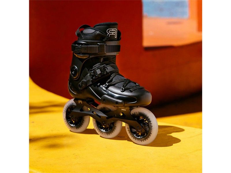 Rolki FR FR2 310 Black 40 zdjęcie 1