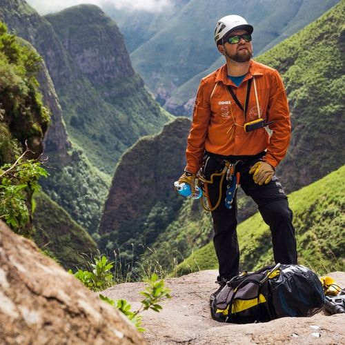 12x Napój OSHEE Isotonic Drink wieloowocowy 750 ml na Arena.pl