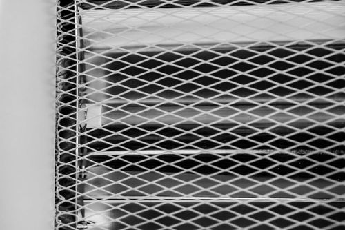 Grzejnik Kwarcowy AD 7709 800W 2 Lampy Ogrzeje Szybko i Skutecznie na Arena.pl