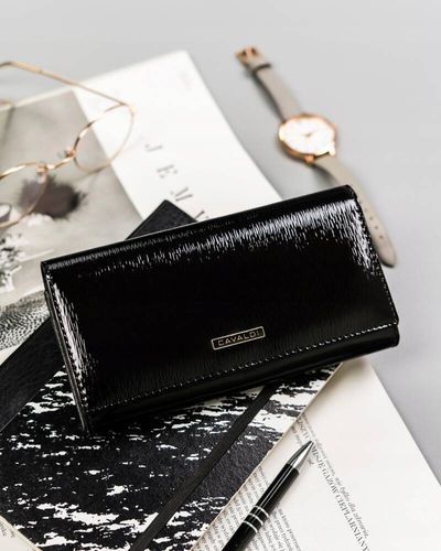 duży skórzany portfel damski na zatrzask i bigiel - 4u cavaldi na Arena.pl