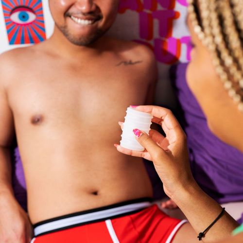 masturbator mosh transparent romp na Arena.pl