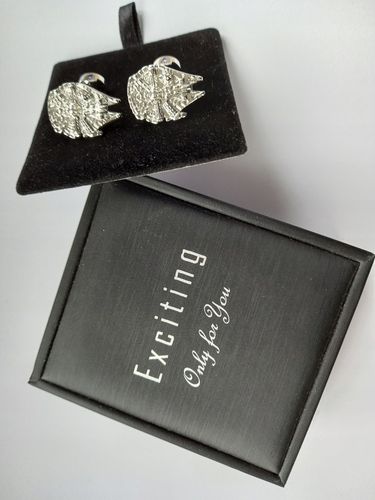 Spinki do mankietów Star Wars Sokół Millenium na Arena.pl