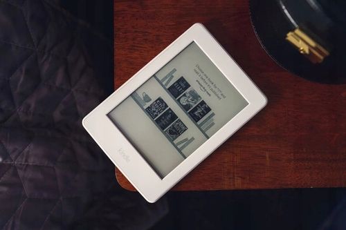 Czytnik e-book Amazon Kindle Paperwhite czarny na Arena.pl