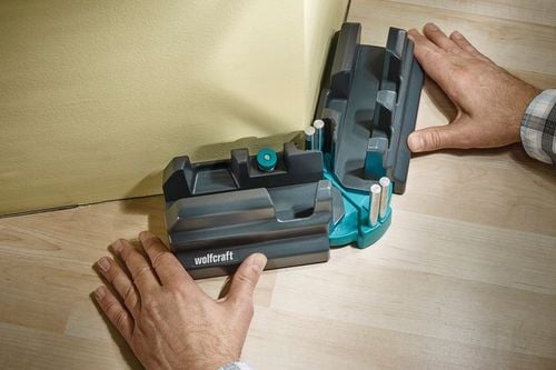 WOLFCRAFT Regulowana skrzynka uciosowa do listew przypodłogowych 100mm na Arena.pl