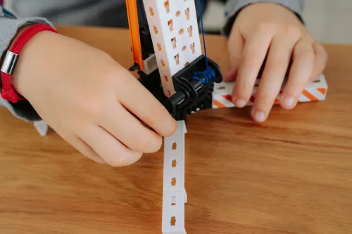 Klocki konstrukcyjne fischertechnik Dźwig; zabawka dla dzieci 7+ na Arena.pl