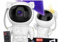 PROJEKTOR GWIAZD ASTRONAUTA LAMPKA NOCNA DLA DZIECI KOSMOS PILOT RZUTNIK