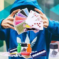 Mały MAGIK zestaw sztuczek MAGICZNYCH 8 rekwizytów dla DZIECI nauka iluzji