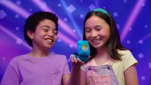 Interaktywne cyfrowe zwierzątka Magicals Bitzee na Arena.pl