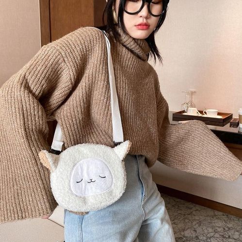 MINI TOREBKA DZIECIĘCA MŁODZIEŻOWA NA RAMIĘ OWIECZ na Arena.pl