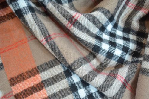 Miękka i ciepła chusta z frędzlami krata HIT SEZONU brązowo-pomarańczowa 02 na Arena.pl