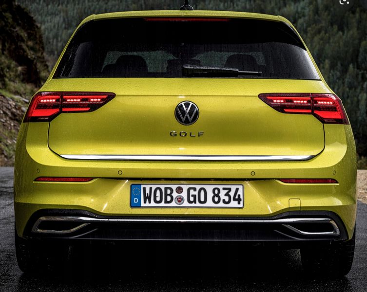 VW Golf VIII, 8 Hatchback - LISTWA CHROM na Klapę zdjęcie 1