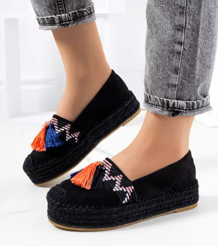 Czarne espadryle na platformie Pisquid 38 na Arena.pl