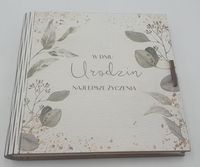 kasetka pudełko 14 x 14cm  w dniu urodzin najlepsze życzenia