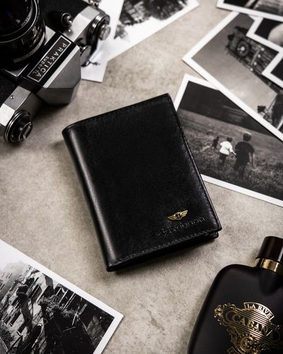 zestaw prezentowy: skórzany portfel męski, etui na karty i brelok na Arena.pl