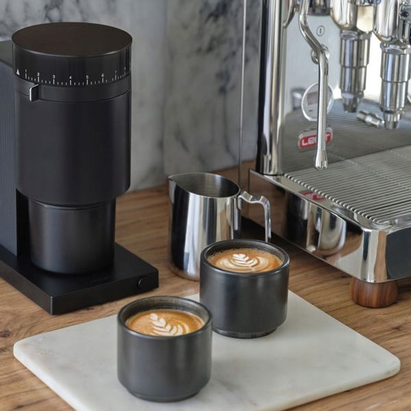 Młynek do kawy Fellow Opus Matte Black zdjęcie 2