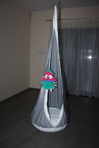 HUŚTAWKA HAMAK KOKON beżowy z białą lamówką na Arena.pl