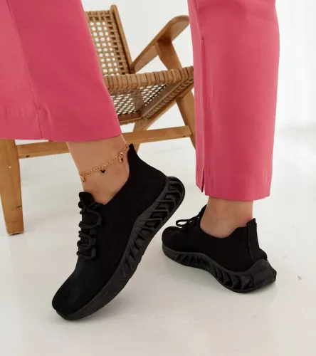 Czarne materiałowe sneakersy Weekley 39 na Arena.pl