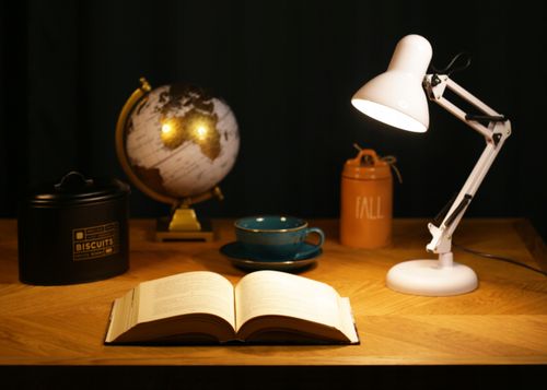 Lampka biurkowa Interlook Modern-loft MT biały moc do 40 W na Arena.pl