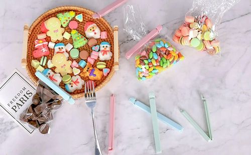 KLIPSY 8CM KLAMERKI SPINACZE 8SZT DO ZAMYKANIA TOREBEK OPAKOWAŃ NA ŻYWNOŚĆ na Arena.pl