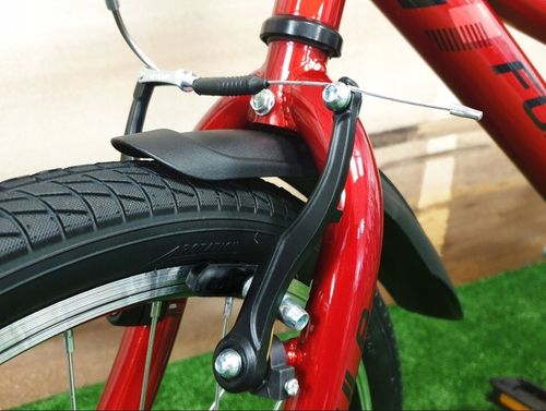 Rowerek dziecięcy dla chłopca 20" CZERWONY + chorągiewka, dzwonek, błotniki na Arena.pl