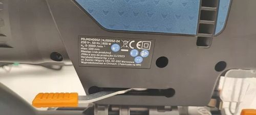 Wyrzynarka wahadłowa 800 W z laserem i oświetleniem LED + brzeszczoty na Arena.pl